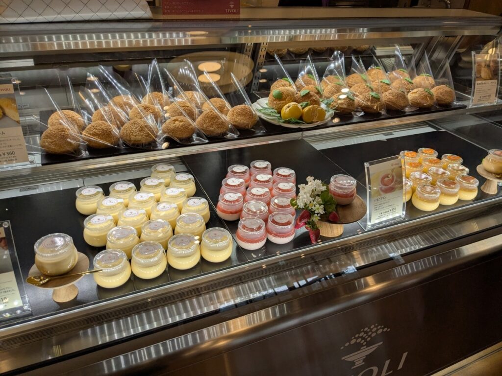 ちぼりスイーツファクトリーで購入できるシュークリームやプリン